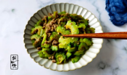 吃瓜爆料什么时间容易火,揭秘热门话题爆发黄金时段